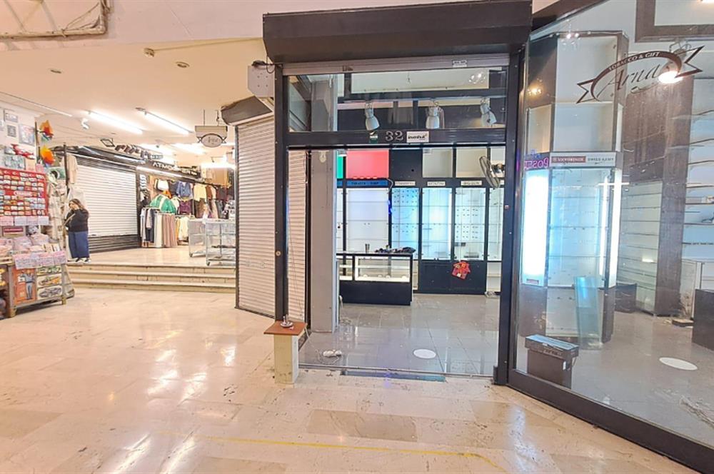 İSTİKLAL CADDESİ ATLAS PASAJININ EN BÜYÜK DÜKKANI SATILIK