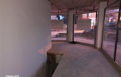 KANDILLI RASATHANE CADDE UZERI DUKKAN