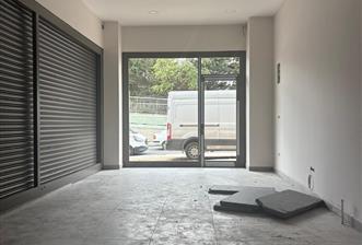 TABELA DEĞERİ YÜKSEK CADDE ÜZERİ 3 BÖLÜMLÜ BİRLEŞEBİLİR DÜKKAN - 1 - 30656