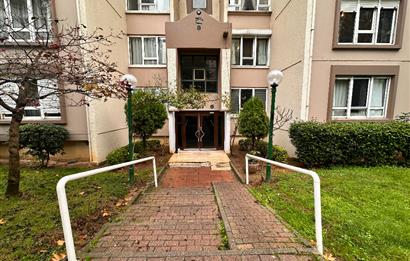 Ataşehir Gardenya 2 de Kiralık 3+1 Merkezi Konumda Bakımlı
