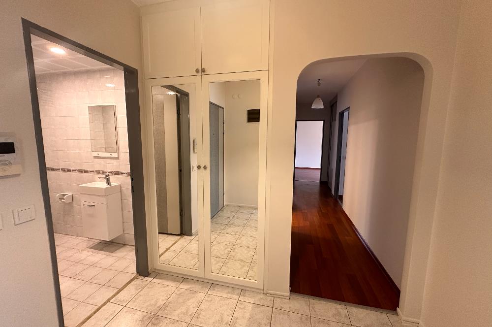 Ataşehir Gardenya 2 de Kiralık 3+1 Merkezi Konumda Bakımlı