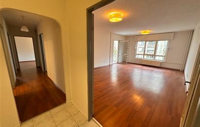 Ataşehir Gardenya 2 de Kiralık 3+1 Merkezi Konumda Bakımlı