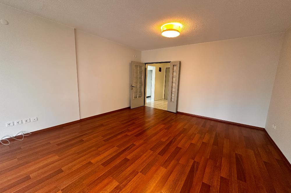 Ataşehir Gardenya 2 de Kiralık 3+1 Merkezi Konumda Bakımlı