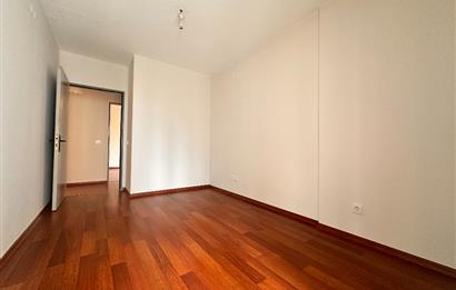 Ataşehir Gardenya 2 de Kiralık 3+1 Merkezi Konumda Bakımlı