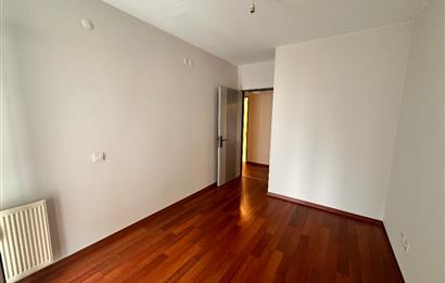 Ataşehir Gardenya 2 de Kiralık 3+1 Merkezi Konumda Bakımlı