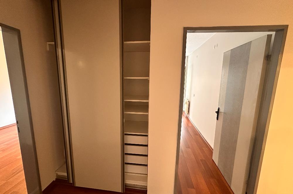 Ataşehir Gardenya 2 de Kiralık 3+1 Merkezi Konumda Bakımlı