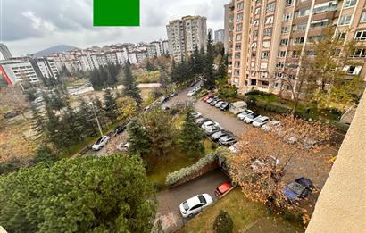 Ataşehir Gardenya 2 de Kiralık 3+1 Merkezi Konumda Bakımlı