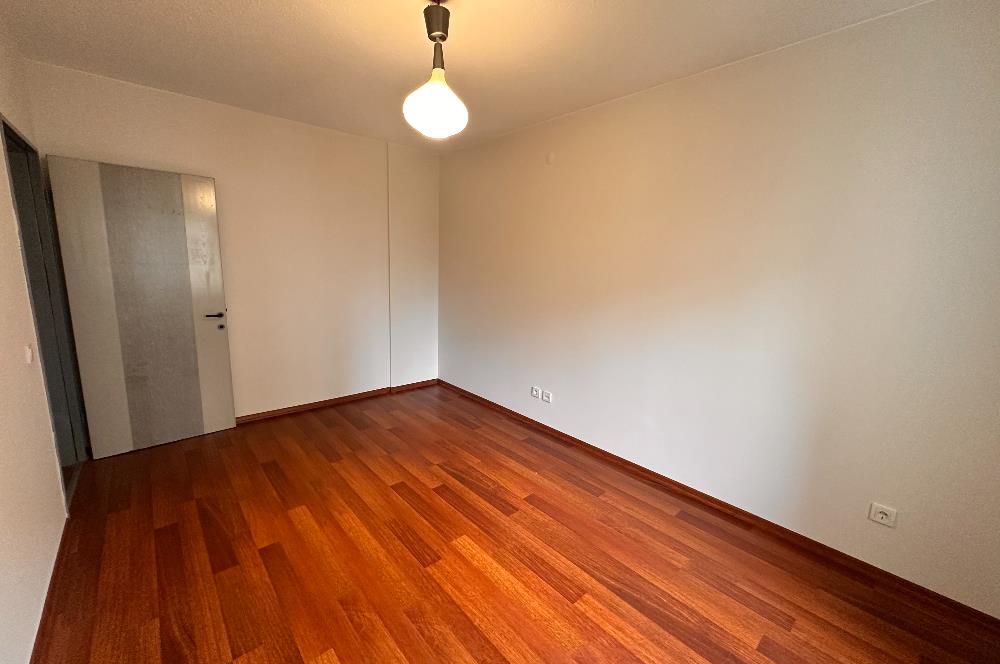 Ataşehir Gardenya 2 de Kiralık 3+1 Merkezi Konumda Bakımlı