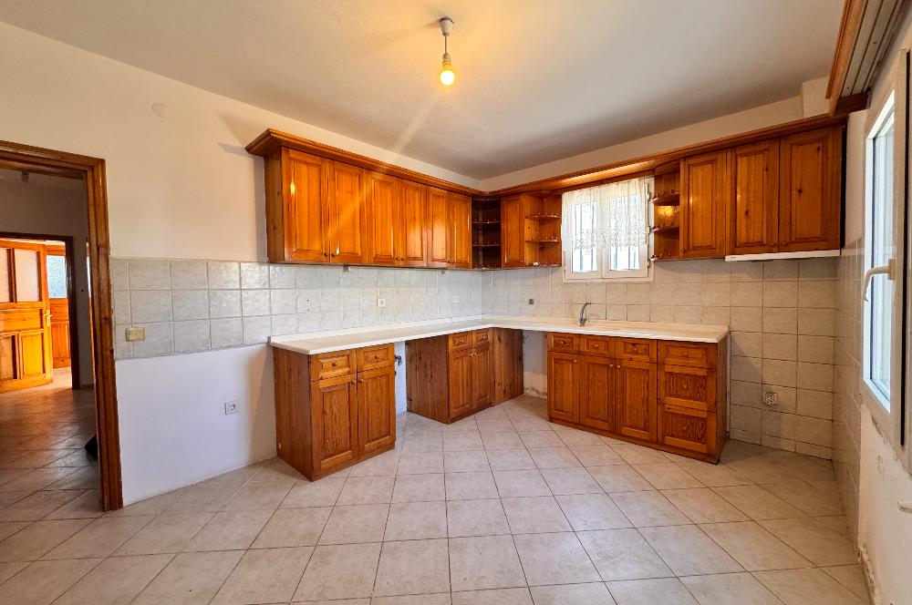 Bodrum Yalıkavak Tilkicikte Yıllık Kiralık Panoramik Deniz Manzaralı Denize Sıfır 3+1 Eşyasız Daire