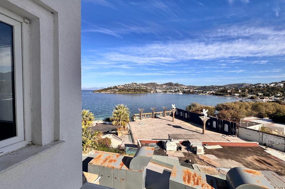 Bodrum Yalıkavak Tilkicikte Yıllık Kiralık Panoramik Deniz Manzaralı Denize Sıfır 3+1 Eşyasız Daire