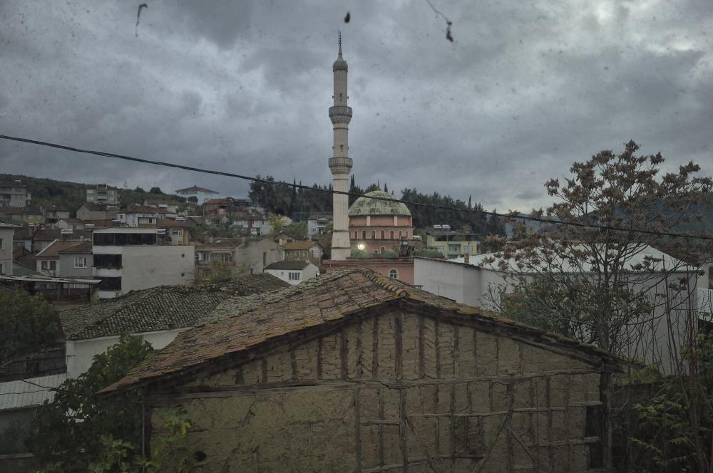 C21 Cius; Engücük'te Doğalgaz-Elektrik-Su Abonelikli Köy Evi