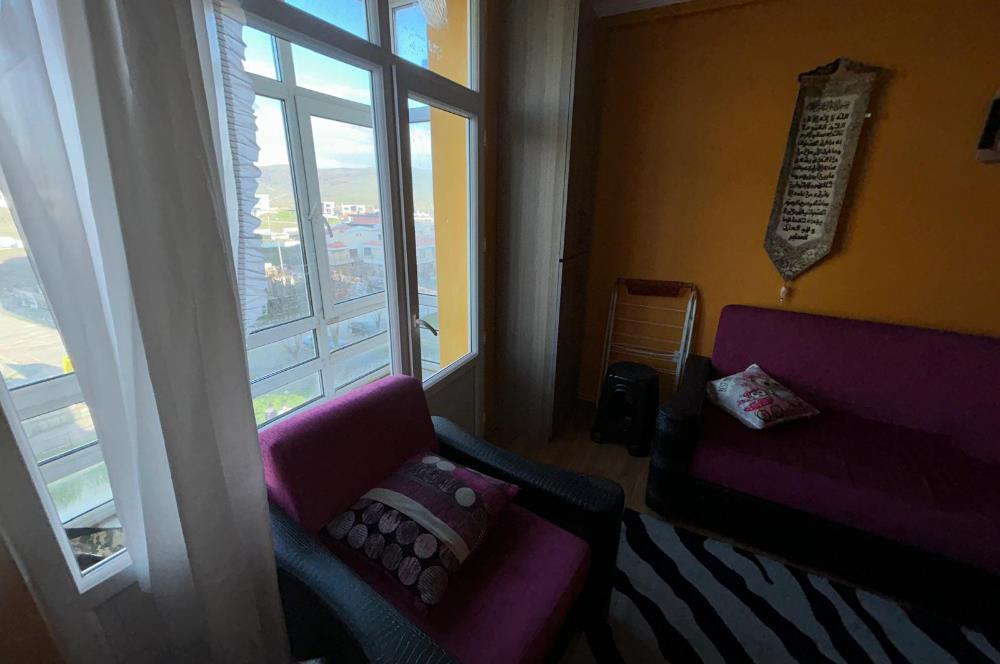 C21 BAL'DAN TOKİ YENİ MAHALLE'DE ARAKAT EŞYALI SATILIK 1+1