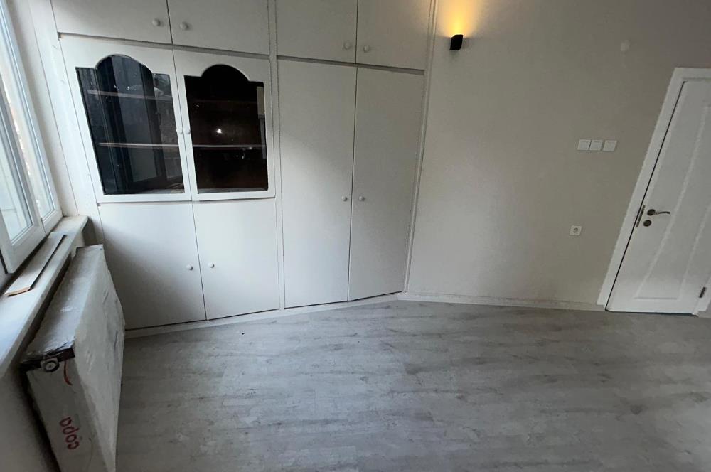 C21 BAL'DAN ÇARŞI-YEŞİLLİ CAMİİ MEYDANI MEVKİİ SATILIK 2+1 DAİRE