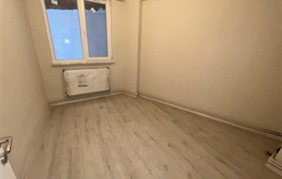 C21 BAL'DAN ÇARŞI-YEŞİLLİ CAMİİ MEYDANI MEVKİİ SATILIK 2+1 DAİRE