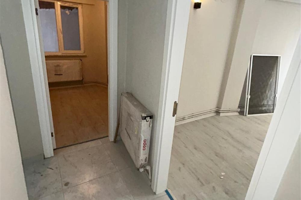 C21 BAL'DAN ÇARŞI-YEŞİLLİ CAMİİ MEYDANI MEVKİİ SATILIK 2+1 DAİRE