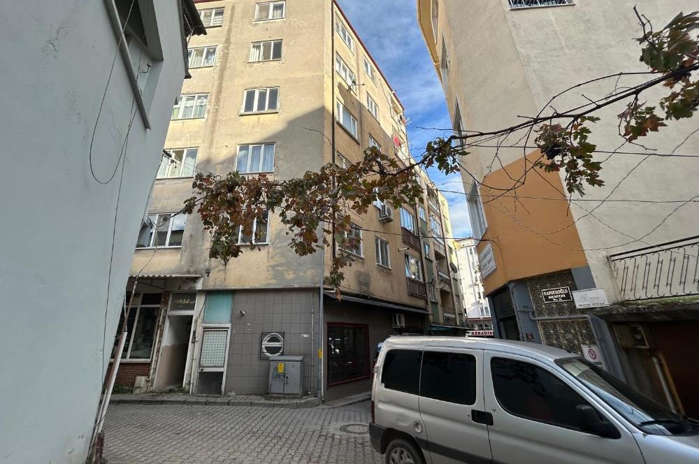 C21 BAL'DAN ÇARŞI-YEŞİLLİ CAMİİ MEYDANI MEVKİİ SATILIK 2+1 DAİRE