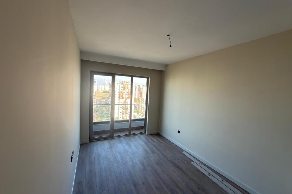 🌆 Bordo Yaşam’da 16. Kat | Manzaralı | Sıfır 1+1 Daire