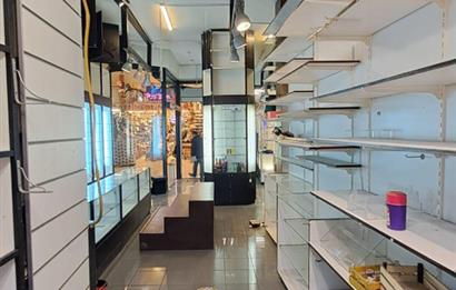 İSTİKLAL CADDESİ ATLAS PASAJININ EN BÜYÜK DÜKKANI SATILIK