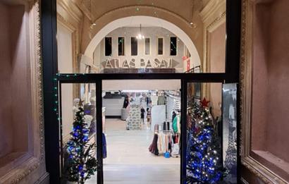 İSTİKLAL CADDESİ ATLAS PASAJININ EN BÜYÜK DÜKKANI SATILIK