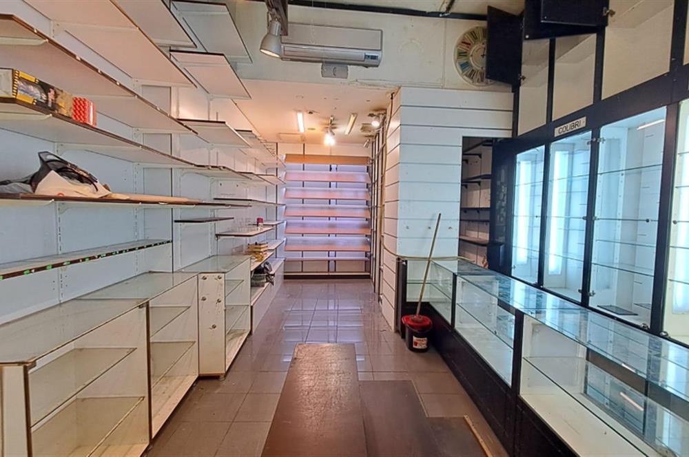 İSTİKLAL CADDESİ ATLAS PASAJININ EN BÜYÜK DÜKKANI SATILIK