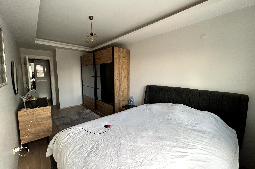 Karşıyaka Anadolu Caddesi Üzerinde Kiralık Eşyalı 2+1 Daire Favorilerime Ekle Yazdır Facebook ile paylaş