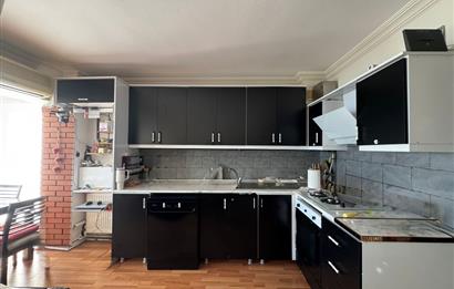 Yeni Foça Petra Koyu'nda Muhteşem Manzaralı Triplex Villa