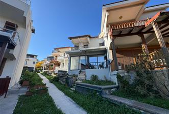 Yeni Foça Petra Koyu'nda Muhteşem Manzaralı Triplex Villa - 2 - 30668