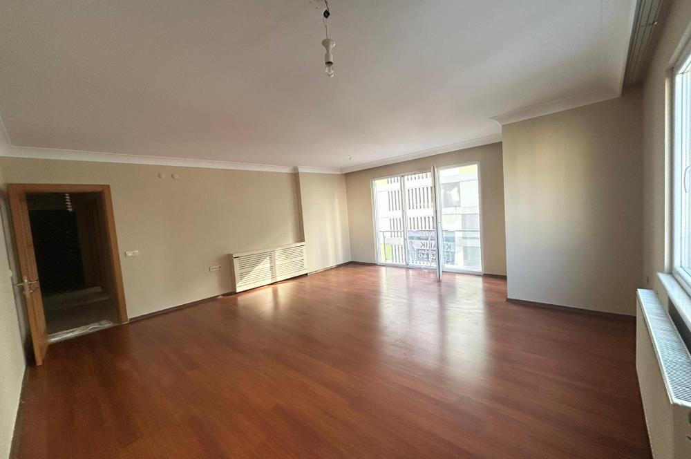 Şerifali Be-Sa Konutlarında Fırsat 4+1 130M2 Net Kiralık Daire