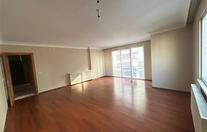 Şerifali Be-Sa Konutlarında Fırsat 4+1 130M2 Net Kiralık Daire