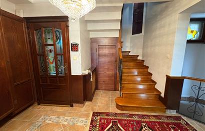 BAŞİSKELE SEVGİ DOĞA SİTESİ DENİZ VE ORMAN MANZARALI VİLLA