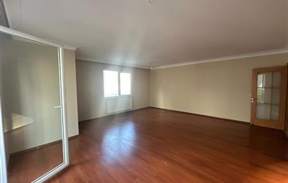 Şerifali Be-Sa Konutlarında Fırsat 4+1 130M2 Net Kiralık Daire