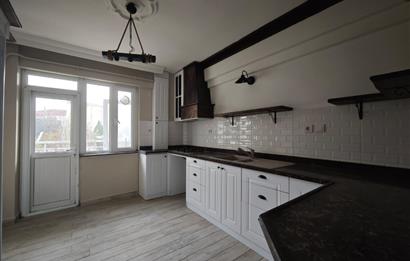 CENTURY 21 BAL'DAN  BAHÇELİEVLER MAHALLESİNDE ARAKAT   SATILIK 3+1 DAİRE