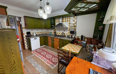 BAŞİSKELE SEVGİ DOĞA SİTESİ DENİZ VE ORMAN MANZARALI VİLLA