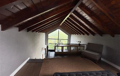 SAPANCA DA DOĞA İÇERİSİNDE MÜSTAKİL EŞYALI HAVUZLU VİLLA