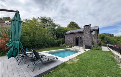 SAPANCA DA PRESTİJLİ YAŞAM DOĞA İÇİNDE SATILIK İKİ VİLLA