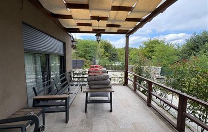 SAPANCA DA PRESTİJLİ YAŞAM DOĞA İÇİNDE SATILIK İKİ VİLLA