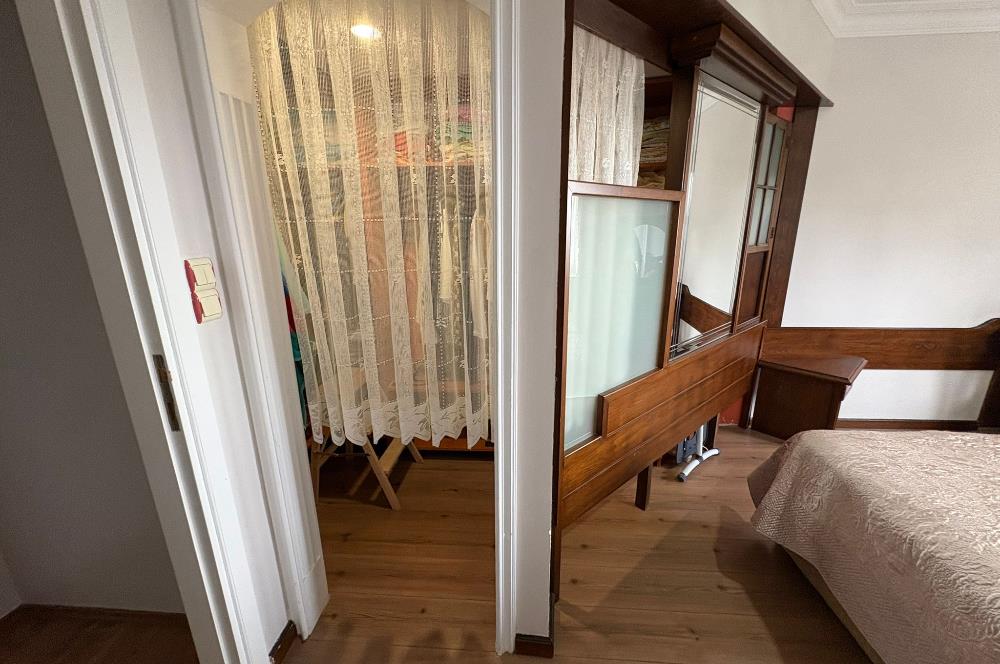 BAŞİSKELE SEVGİ DOĞA SİTESİ DENİZ VE ORMAN MANZARALI VİLLA