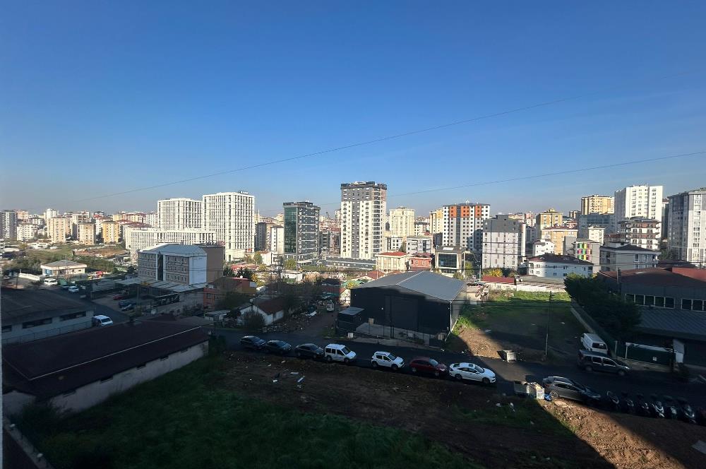 Şerifali Be-Sa Konutlarında Fırsat 4+1 130M2 Net Kiralık Daire