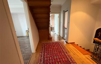 BAŞİSKELE SEVGİ DOĞA SİTESİ DENİZ VE ORMAN MANZARALI VİLLA