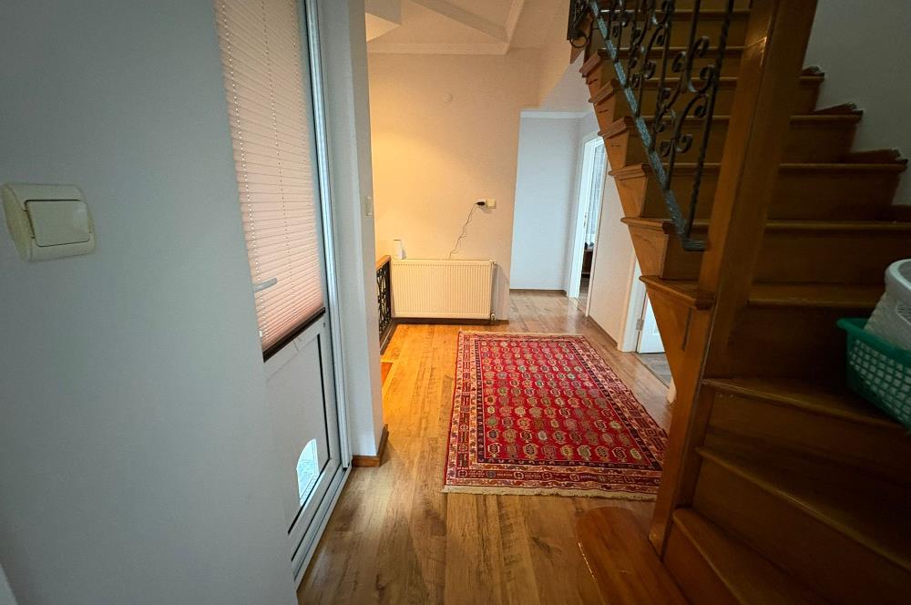 BAŞİSKELE SEVGİ DOĞA SİTESİ DENİZ VE ORMAN MANZARALI VİLLA