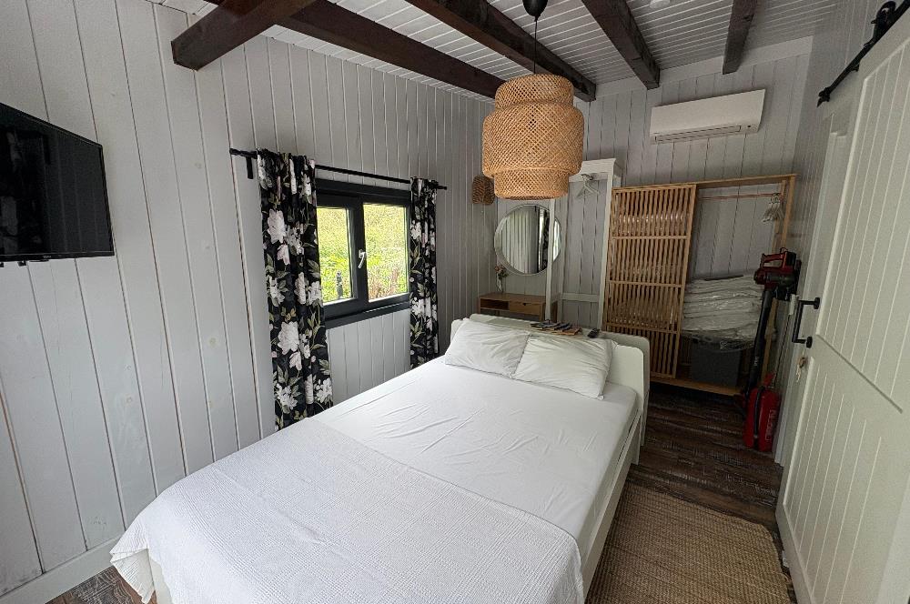 SAPANCA DA PRESTİJLİ YAŞAM DOĞA İÇİNDE SATILIK İKİ VİLLA