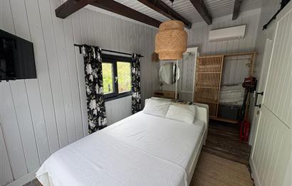 SAPANCA DA PRESTİJLİ YAŞAM DOĞA İÇİNDE SATILIK İKİ VİLLA