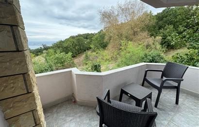 BAŞİSKELE SEVGİ DOĞA SİTESİ DENİZ VE ORMAN MANZARALI VİLLA