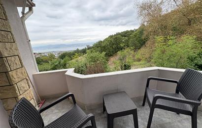 BAŞİSKELE SEVGİ DOĞA SİTESİ DENİZ VE ORMAN MANZARALI VİLLA