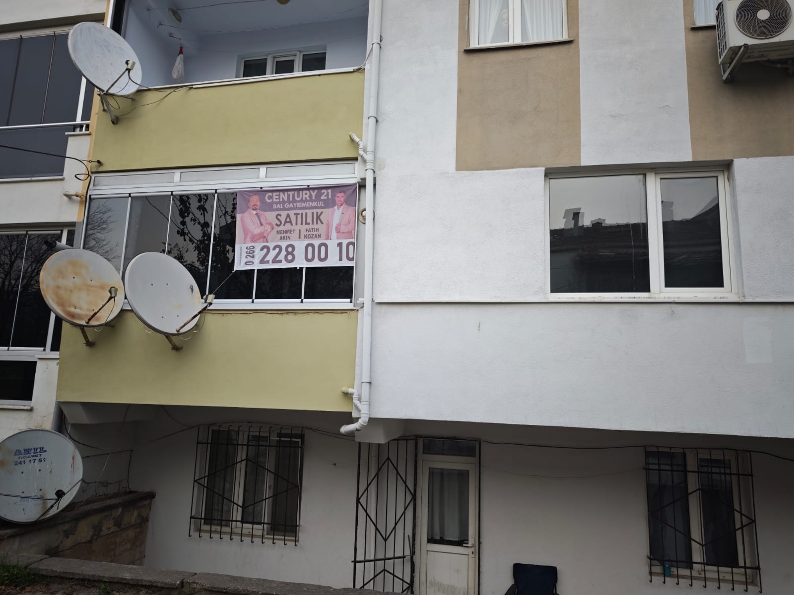 CENTURY 21 BAL'DAN  BAHÇELİEVLER MAHALLESİNDE ARAKAT   SATILIK 3+1 DAİRE