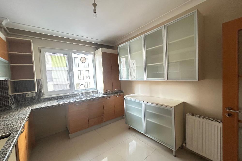 Şerifali Be-Sa Konutlarında Fırsat 4+1 130M2 Net Kiralık Daire