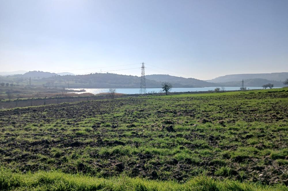 C21 LOCA'DAN BİGADİÇ ÇAMKÖY'DE GÖL MANZARALI 878M2 SATILIK TARLA