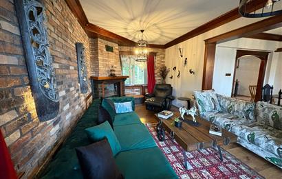 BAŞİSKELE SEVGİ DOĞA SİTESİ DENİZ VE ORMAN MANZARALI VİLLA