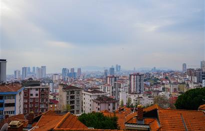 YAKACIK'TA BUTİK SİTE İÇERİSİNDE 5+2 MUHTEŞEM SATILIK VİLLA