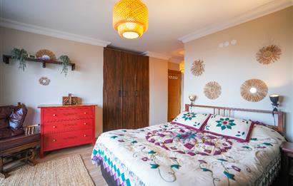 YAKACIK'TA BUTİK SİTE İÇERİSİNDE 5+2 MUHTEŞEM SATILIK VİLLA